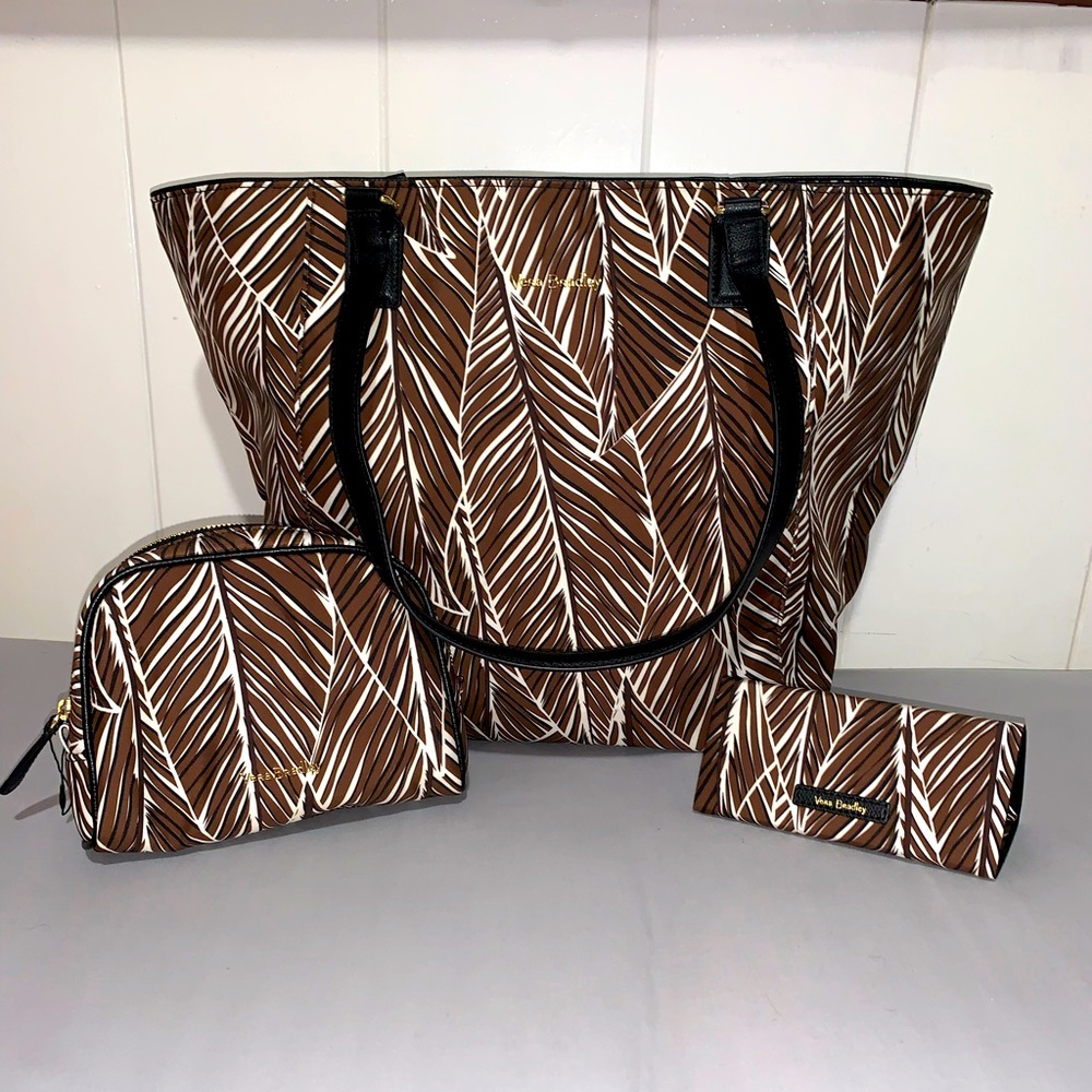 Vera Bradley Tote Set
